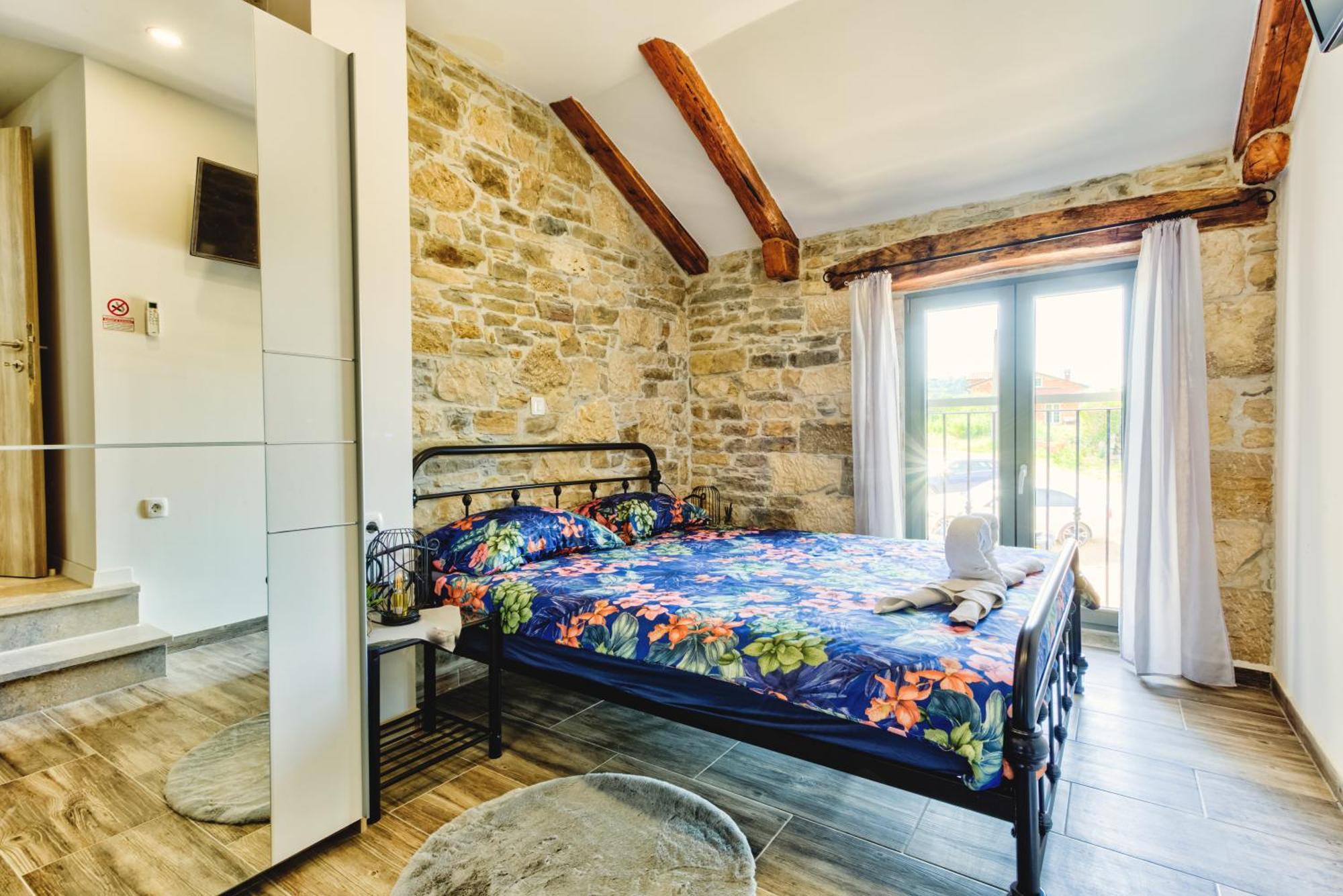 Nona Holiday home