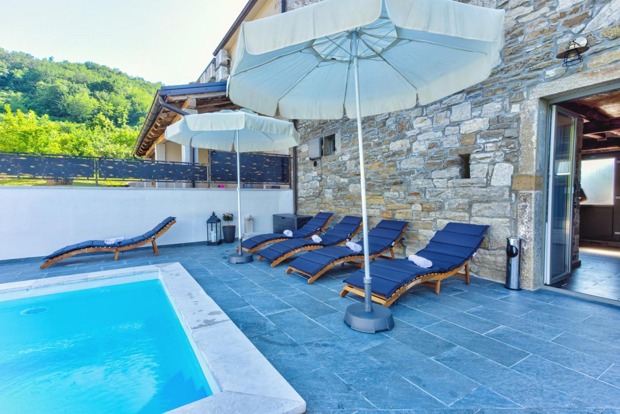 Holiday home Nona Kaldir